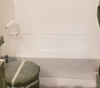 Bathtub Reglazing in Durham